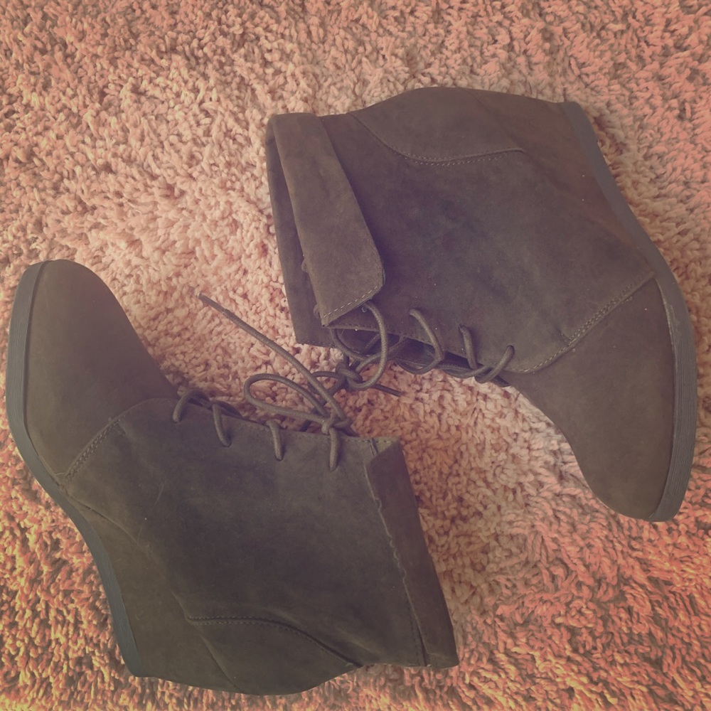 💖   Dark Brown wedges